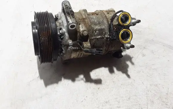 Volvo XC90 Air conditioning (A/C) compressor (pump) 31469966