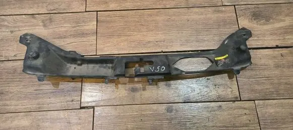 Volvo V50 Radiator trim 