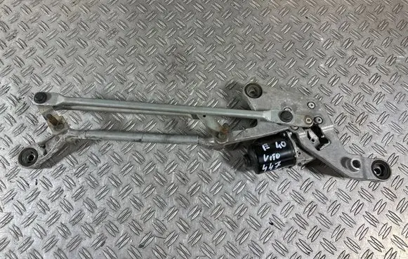 Mercedes-Benz Vito Viano W447 Front wiper linkage and motor W000051184