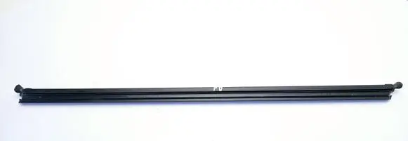 Volkswagen Golf VII Rubber seal front door window/glass 5G4837479