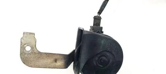 Volvo C30 Horn signal E3005306