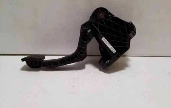 Clutch pedal