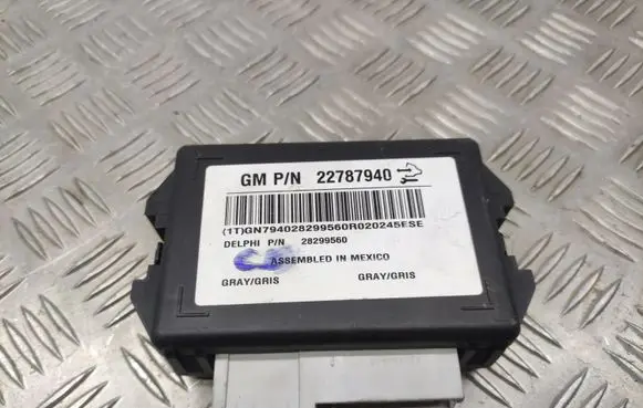 Chevrolet Captiva Comfort/convenience module 22787940