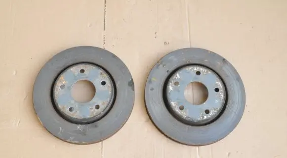 Chrysler Town & Country V Front brake disc