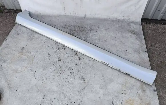 Volvo S90, V90 Sill 31386126