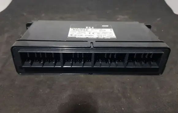 Subaru Forester SG Comfort/convenience module 88281SC230