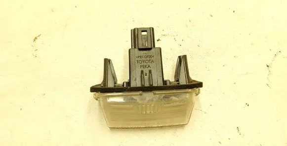 Toyota Yaris Number plate light