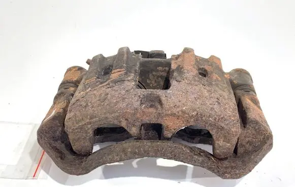 Iveco Daily 3rd gen Front brake caliper 