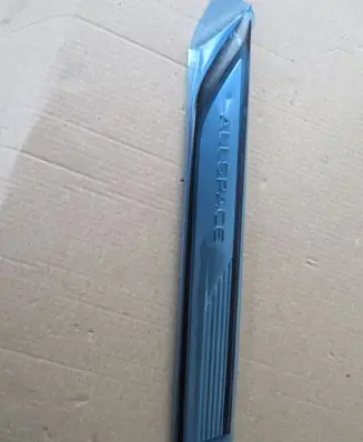 Volkswagen Tiguan Other badges/marks 5NA853688R