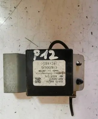 Nissan Primera Antenna control unit 25975