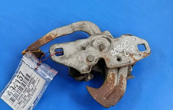 Mini One - Cooper R50 - 53 Engine bonnet/hood lock/catch