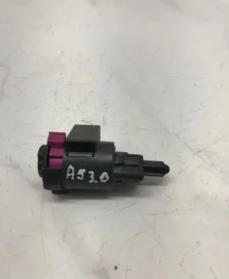 Audi A5 8T 8F Brake pedal sensor switch 14689962 914689963