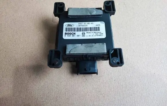 Ford Kuga I Fuel injection pump control unit/module 4N5T-9C105-AG