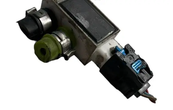 Nissan X-Trail T32 Air pressure sensor 227701177R 8110640602