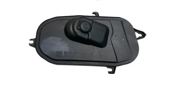 Volvo S60 Headlight/headlamp dust cover 89502329