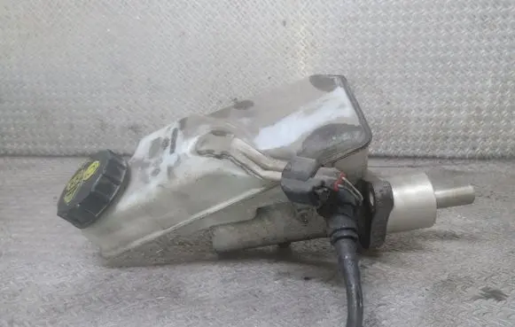 Ford Focus Master brake cylinder 03350891031
