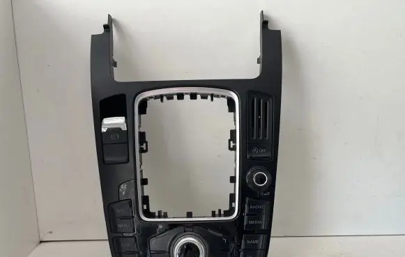 Audi A5 Sportback 8TA Head unit multimedia control 8T0919609 000384998 900252440001