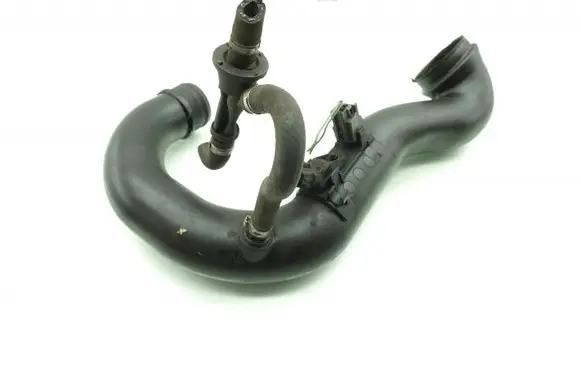 Volvo C70 Air intake hose/pipe 9155882