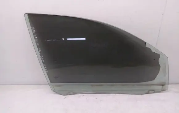 Chrysler Pacifica Front door window glass four-door