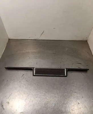 Cadillac STS Seville Rear sill trim cover 20559136