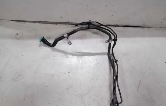 Toyota Highlander XU70 Fuel tank filler neck pipe 