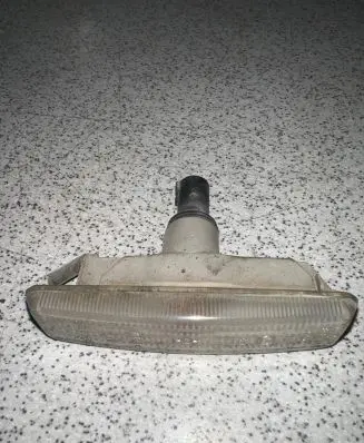 BMW 5 E39 Front fender indicator light 9407958 2496299