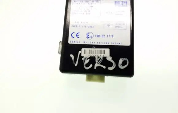 Toyota Corolla Verso E121 Door control unit/module 897410F010