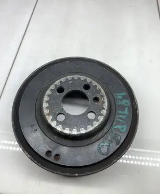 Audi A4 S4 B5 8D Crankshaft pulley 058105251E