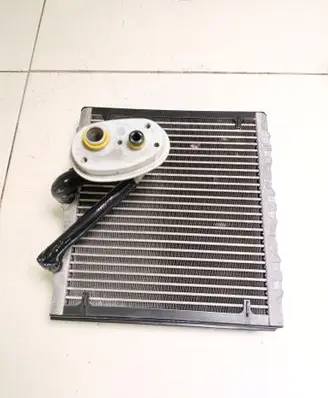 Volvo XC90 Air conditioning (A/C) radiator (interior) ED303004