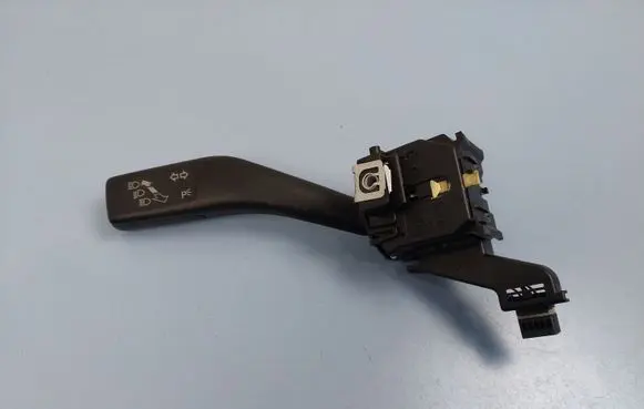 Volkswagen Golf V Indicator stalk 1K0953513E 01103510