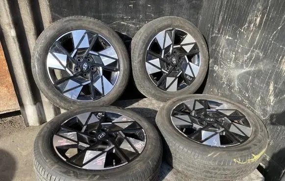 Hyundai Kona II R18 alloy rim 52910BE300