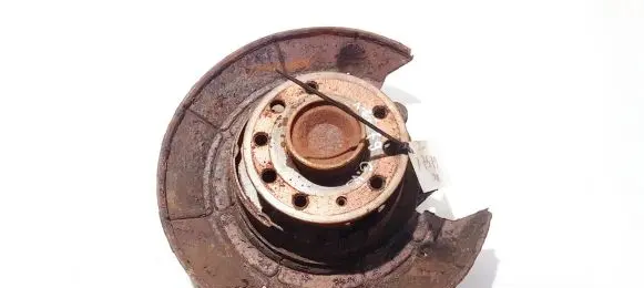 Saab 9-5 Rear wheel hub 