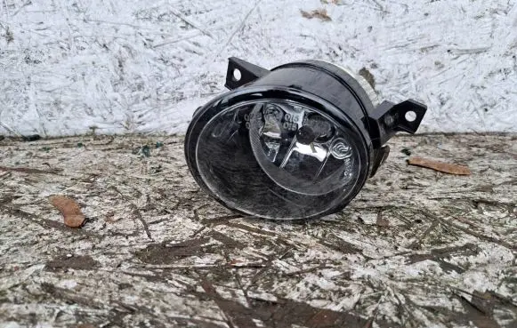 Volkswagen PASSAT B6 Front fog light 1N02323 3C0941699B