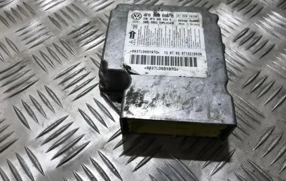 Audi A6 S6 C6 4F Airbag control unit/module 4f0959655b 4f0910655e