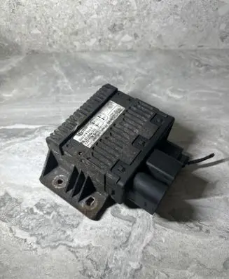 Volkswagen Transporter - Caravelle T5 Coolant fan relay 7H0919506F 895904000