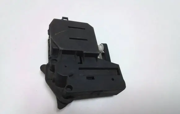Volvo C30 Fuel tank cap lock 30716522