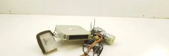 Subaru Forester SF Engine ECU kit and lock set 