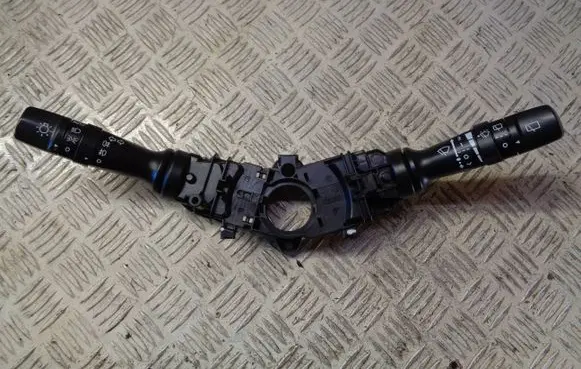 KIA Venga Wiper turn signal indicator stalk/switch 934202K560 934101M631
