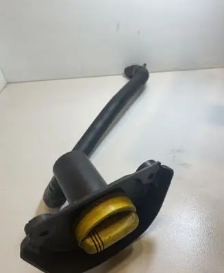 Renault Master III Oil fill pipe 8200795333