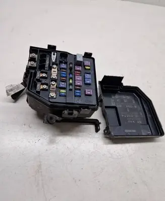 Honda CR-V Fuse box set 08SWYE01 008541070523027