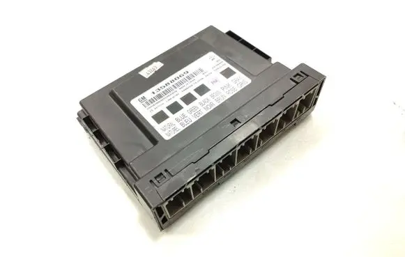Opel Mokka Central body control module 13588069 F00HJ01054