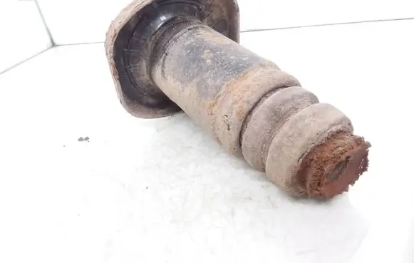 Volvo V70 Rear coil spring rubber mount 