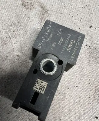 Peugeot 1007 Airbag deployment crash/impact sensor 00402624A1 14003770180 100ZCB7289260