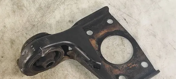 SsangYong Actyon Front differential mounting bracket 