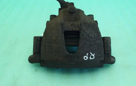 Ford Kuga I Front brake caliper 11819000671