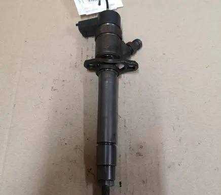 Volvo XC90 Fuel injector 0445110078