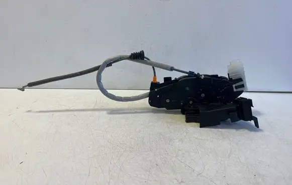 Mercedes-Benz GLB X247 Front door lock A0997202702