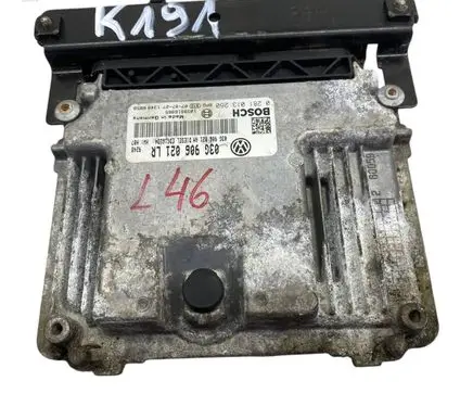 Volkswagen PASSAT B5.5 Engine control unit/module 03G906021LR 03G906021AN 0281013260