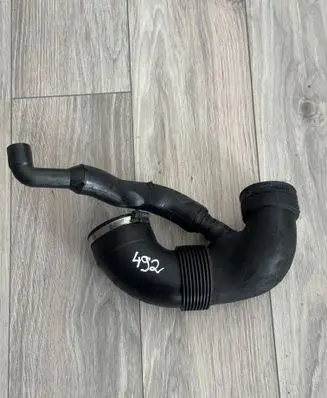 Mercedes-Benz C W203 Turbo air intake inlet pipe/hose A6120940008 9640204