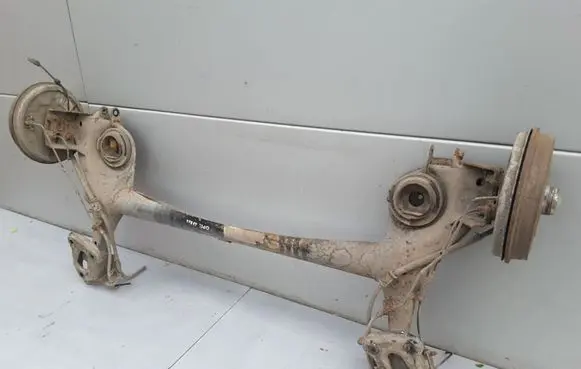 Opel Corsa D Rear axle beam 